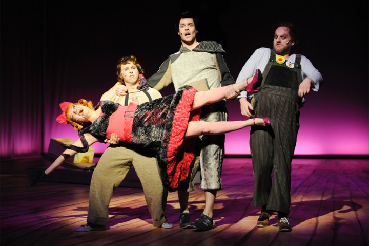 Anton, das Mäusemusical Tante Lizzy