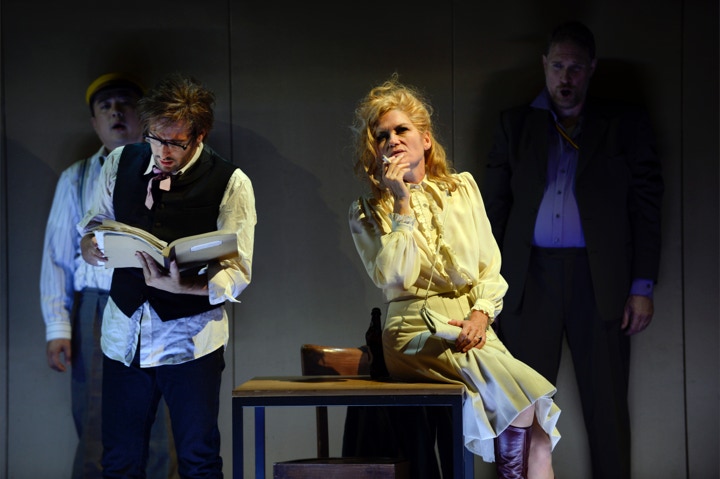 Hoffmann´s Erzählungen  Muse